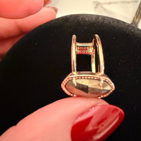 Kendra Scott Gold Pyrite Ring - Picture 3 of 3
